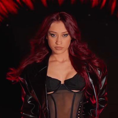 miranda 𓍼ོ's profile picture