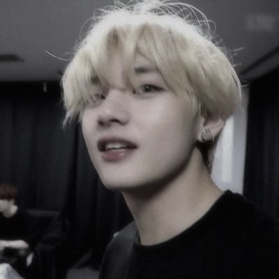 𝒎𝒂𝒓𝒊𝒆_𝒗𝒌🪐's profile picture