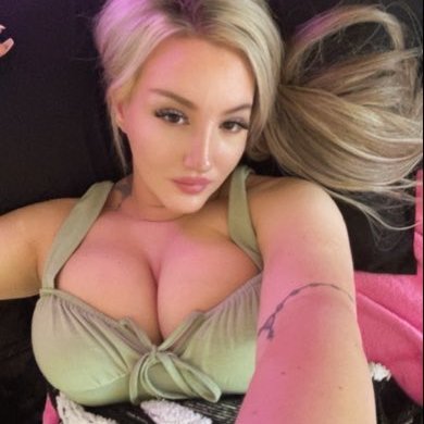 Julia's profile picture