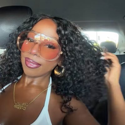 Loud and Right.'s profile picture