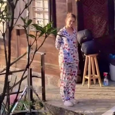 yoksasenadili's profile picture