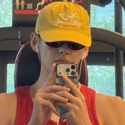 tony vió a bts's profile picture