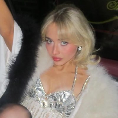 emily's profile picture