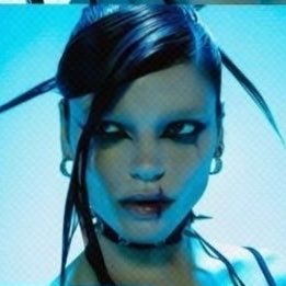 girlouistruther's profile picture
