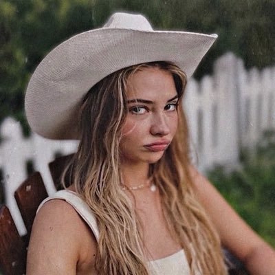 clinesbabie's profile picture