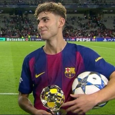 pau's profile picture