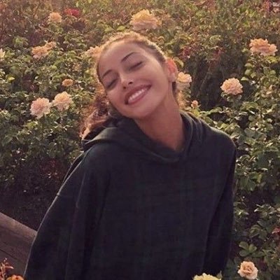 𑣲issy || obx 5 spoilers's profile picture
