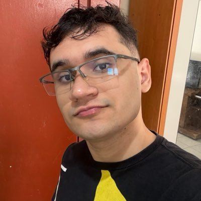 dhomts's profile picture