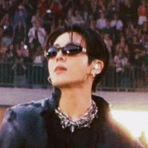 —'s profile picture