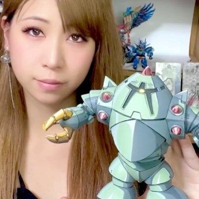 senasukeke's profile picture
