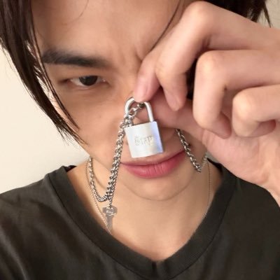 •Hwang찌니‧₊˚ DO IT∞⁸'s profile picture