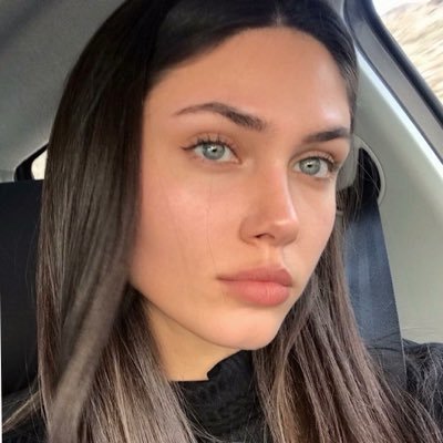 kelebeklerinizi's profile picture