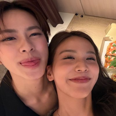jo 🌙🎼's profile picture