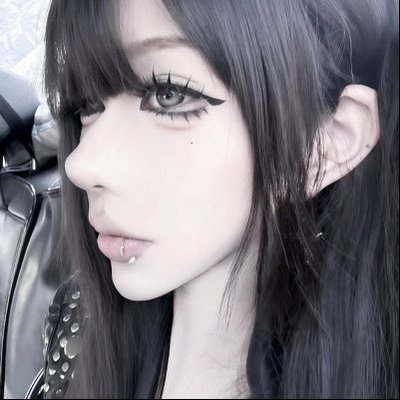 emoevoe's profile picture