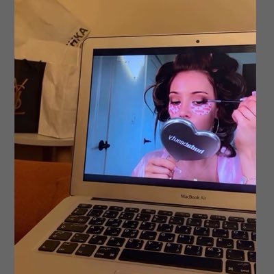 Azzzrnvg's profile picture