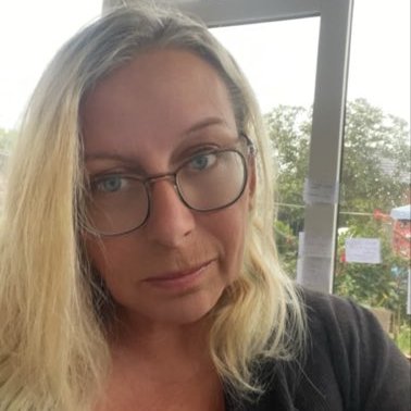 jools6691's profile picture