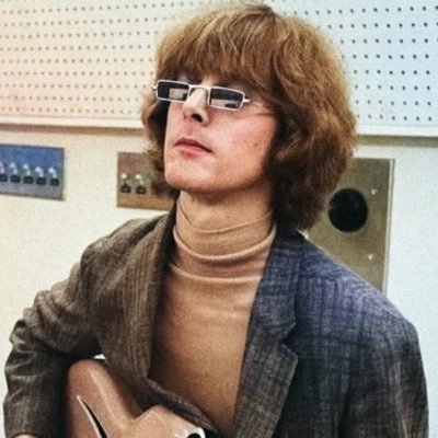 ROPoem's profile picture