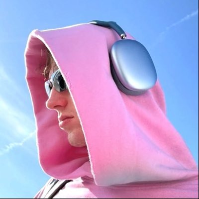 ⲧⲁⲉ's profile picture