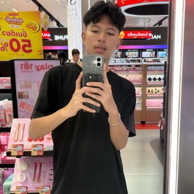 tetxrikikik's profile picture