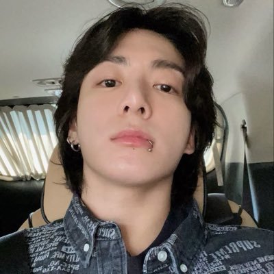 𝒥's profile picture
