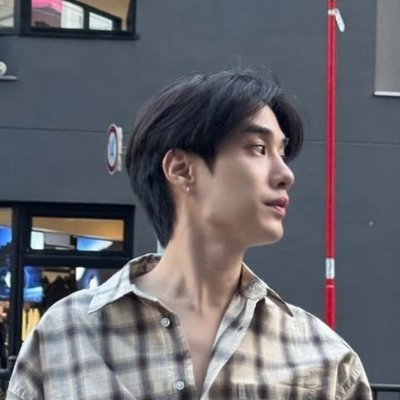 ah.'s profile picture