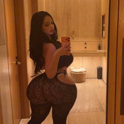 bootynbbcs's profile picture