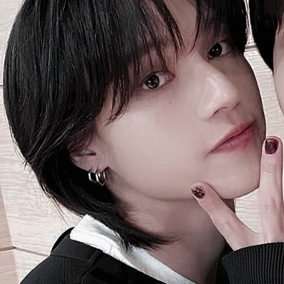 ★'s profile picture