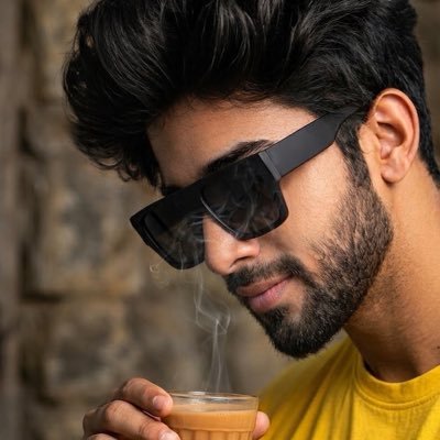 uyirey_'s profile picture