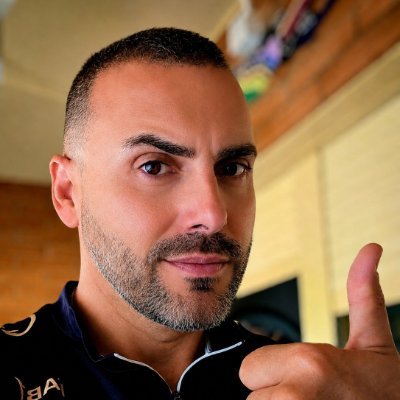 Dr House 🇪🇦🇺🇦🗽✝️'s profile picture