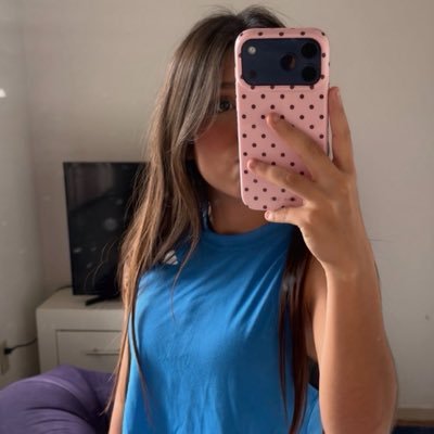 Danna Flores's profile picture