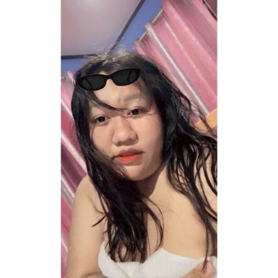 num 😮's profile picture