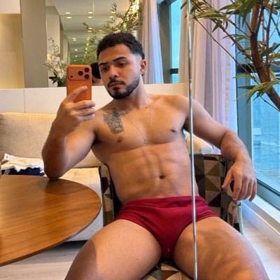ryanhenry's profile picture