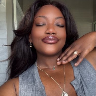 Etrouse's profile picture