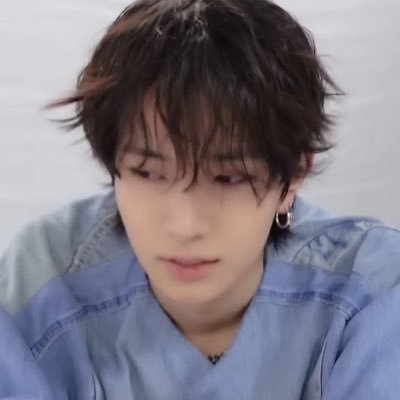 simjaeyunsring's profile picture