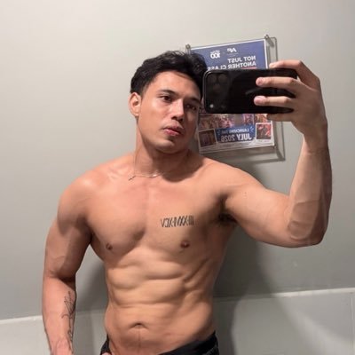 Jay-Em Dela Cruz's profile picture