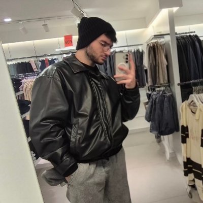 younesemr's profile picture