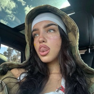 0ixuc's profile picture
