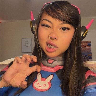 itsmeeesana's profile picture