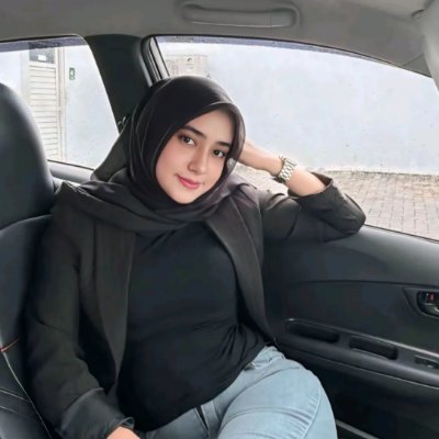 UstadzahRahma12's profile picture