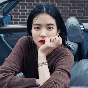 msrromanova's profile picture