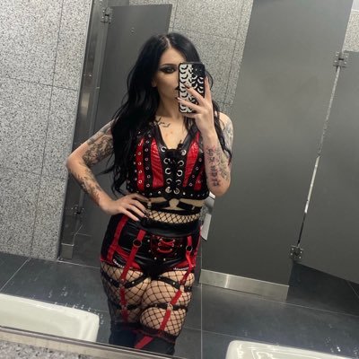 ๐๐๐ฏ๐๐ง๐ง๐ ๐๐๐ข๐ง ๐ฉธ's profile picture