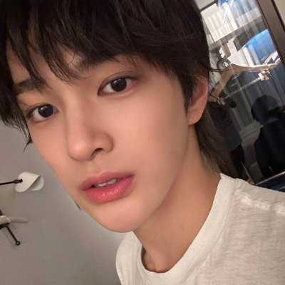 khanzayayaa 𝜗ৎ's profile picture