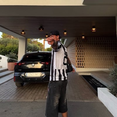 MokkzOrMokka23_'s profile picture