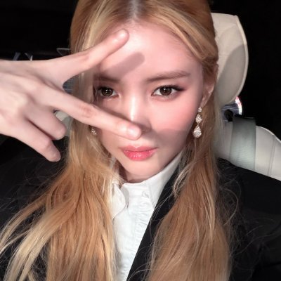𝐌𝐚𝐲 ᵈᵃ ˢᵒʰᵉᵉ's profile picture