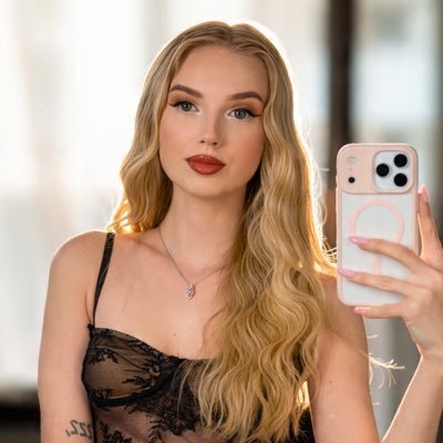 𝒮𝒶𝓃𝒹𝒸𝒾𝒶's profile picture