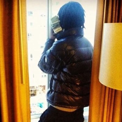 JP💰's profile picture