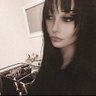 ella ・ ༝ ・'s profile picture