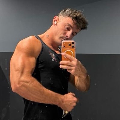 Tœny's profile picture