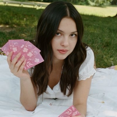 lacyoliviar's profile picture