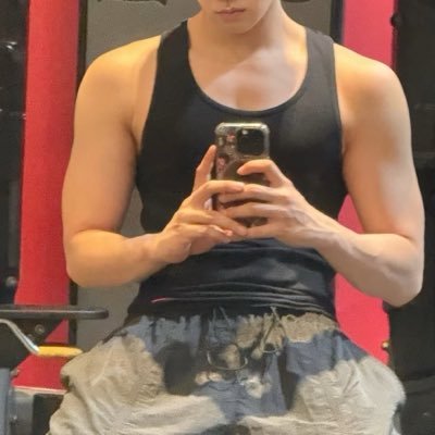 minlee2k5's profile picture